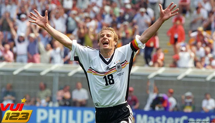 Jurgen Klinsmann 11 bàn tại World Cup
